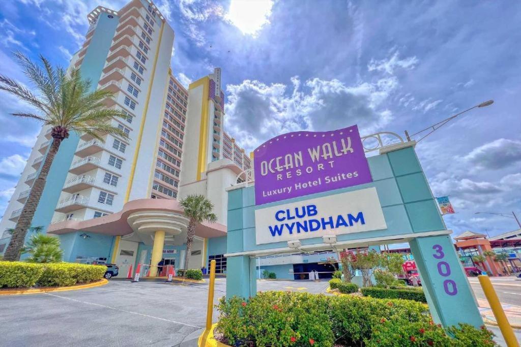 1 Bedroom Direct Oceanfront Condo Wyndham Ocean Walk Resort - Daytona Funland 703 デイトナ・ビーチ エクステリア 写真